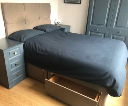 Photo of free King Divan and Eve mattress (LS27, Churwell) #1