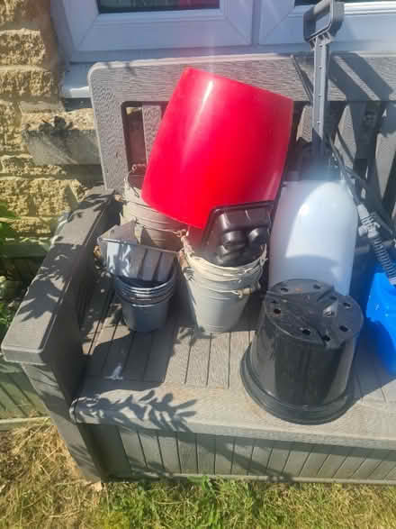 Photo of free Plant pots (West Oxfordshire OX28) #2