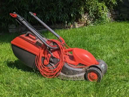 Photo of free Lawn mower (Kendal LA9) #1