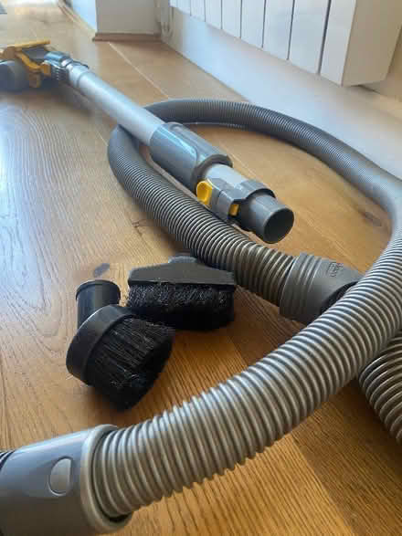 Photo of free Dyson vacuum. Working order (Newlyn TR18) #3