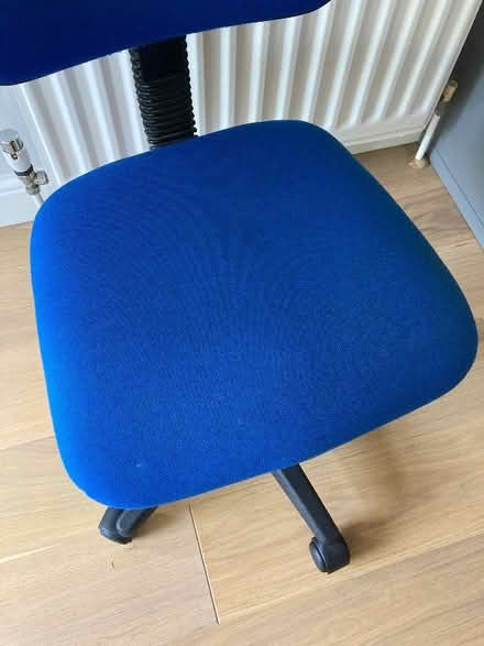 Photo of free Blue office chair (Charvil RG10) #3