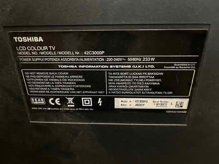 Photo of free 42 inch TV (London Fields E8) #3