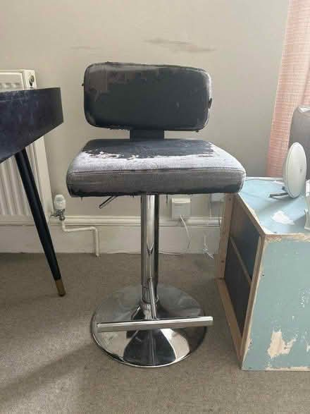 Photo of free Bar stool (Chiswick) #1
