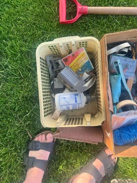 Photo of free Items at curb (L5N 5p3) #4