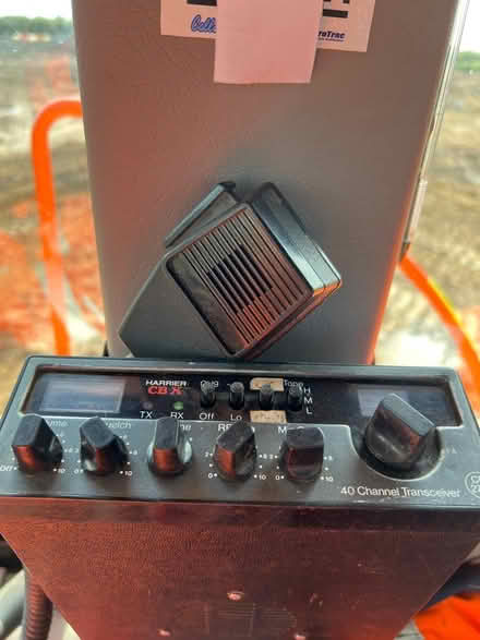 Photo of CB Radio equipment (DE22) #1