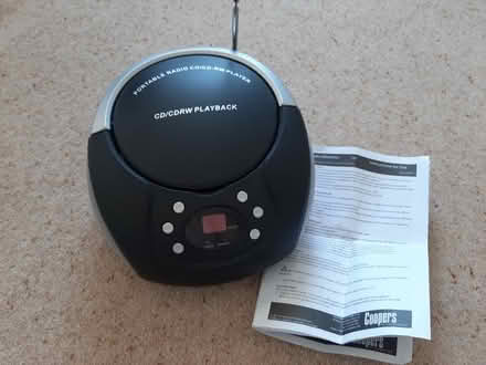 Photo of free CD player and radio (Allesley Park CV5) #1