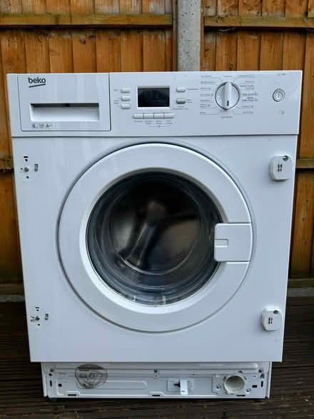 Photo of free Beko 8kg 1400rpm WI 1483 (Croydon, CR0) #1