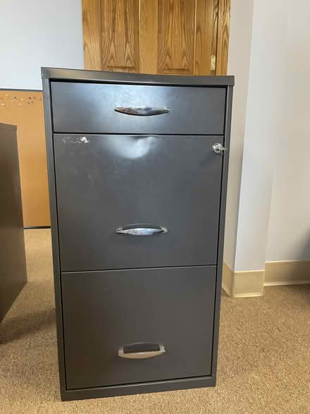 Photo of free 3 drawer metal filing cabinet (near downtown naperville) #1