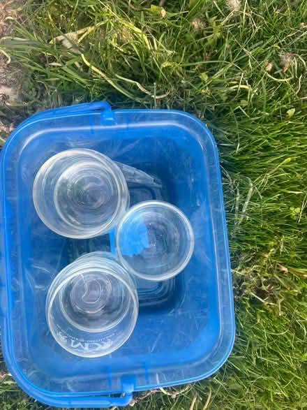 Photo of free Items at curb (L5N 5p3) #2