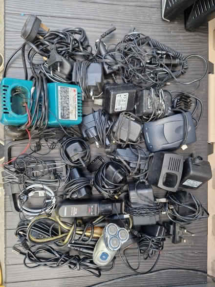 Photo of free Joblot unwanted power supplies (N3 finchley central) #1