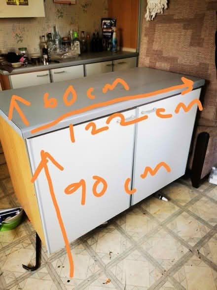 Photo of free Old kitchen cabinet (KY6 Glenrothes) #1