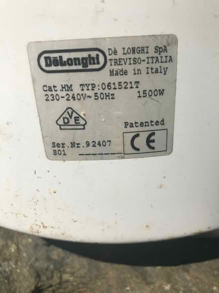 Photo of free De Longhi oil filled heater (Windermere LA23) #4