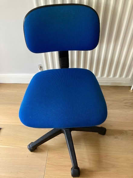 Photo of free Blue office chair (Charvil RG10) #1