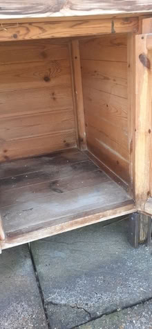 Photo of free Rabbit Hutch (Havant PO9) #3