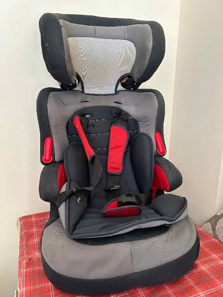 Photo of free Car seat (AB12) #1