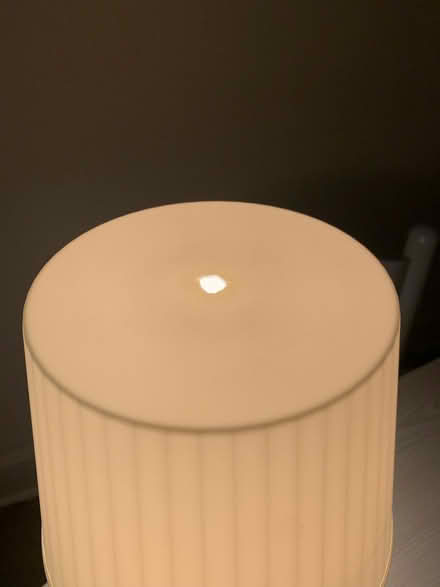 Photo of free Lamp with bulb and cable tie (Bellevue EH7) #2