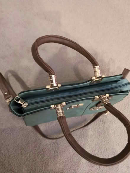 Photo of free Green Handbag (HA3 Harrow) #2