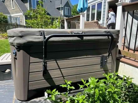 Photo of free Spa (Swan Terrace & Fort Hunt Rd) #1