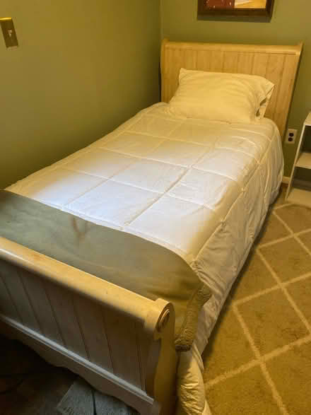 Photo of free Twin sleigh bed (Oakland) #1