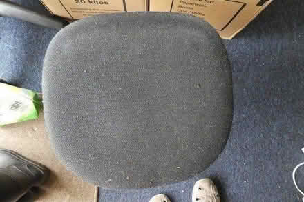 Photo of free Grey backless seat (fixed height) (Bromley BR1) #2