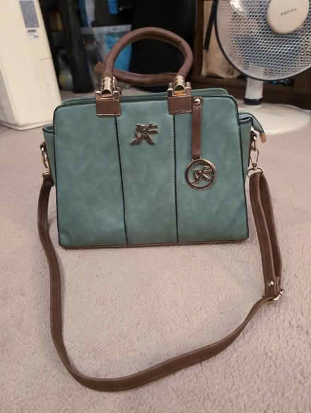 Photo of free Green Handbag (HA3 Harrow) #1