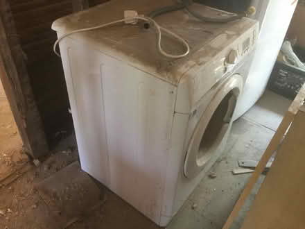 Photo of free Indesit washing machine (Archway Road N6) #1