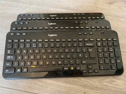 Photo of free Wireless Keyboards (Stevenage SG1) #2