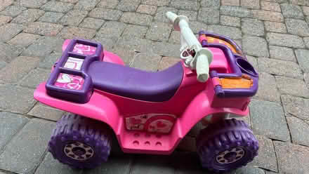 Photo of free Ride toy (Clarendon metro,Arlington, VA) #2