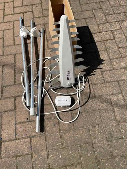 Photo of free Camping UHF TV aerial (Middleyard GL10) #1