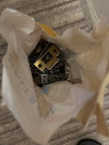 Photo of free Large bag of mixed screws (Northcourt OX14) #2