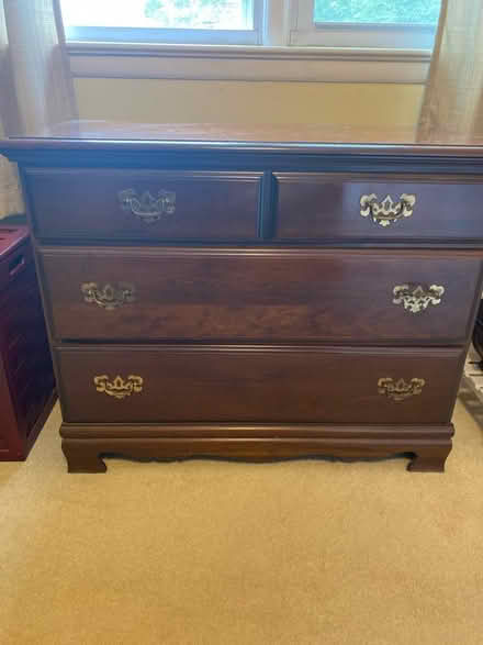 Photo of free 2 dressers 2 end tables (Oakland) #2