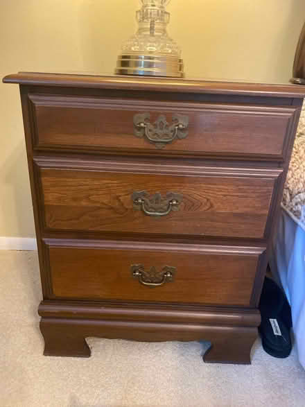 Photo of free 2 dressers 2 end tables (Oakland) #3