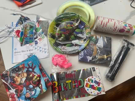 Photo of free various Kids party ware (Furzedown Tooting) #1