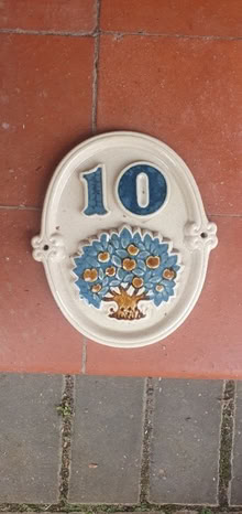 Photo of free Ceramic/clay (?) number 10 sign (Buggs Bottom RG4) #1