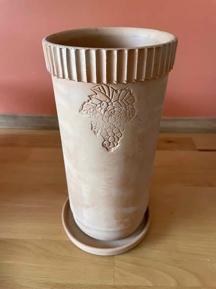 Photo of free Ceramic wine cooler (Sandymount) #1