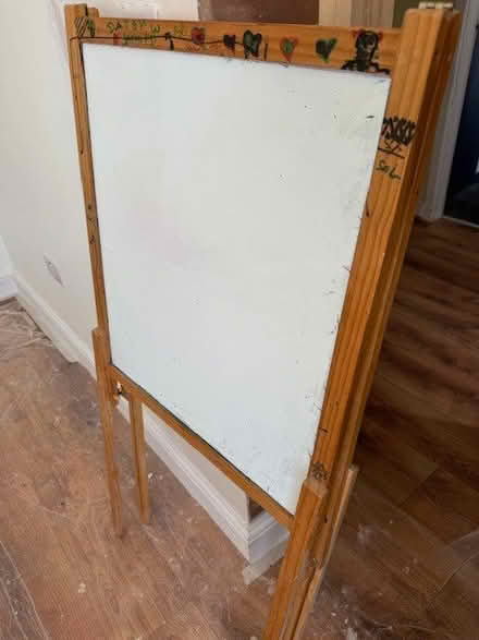 Photo of free Black and whiteboard easel (Radford Semele CV31) #2