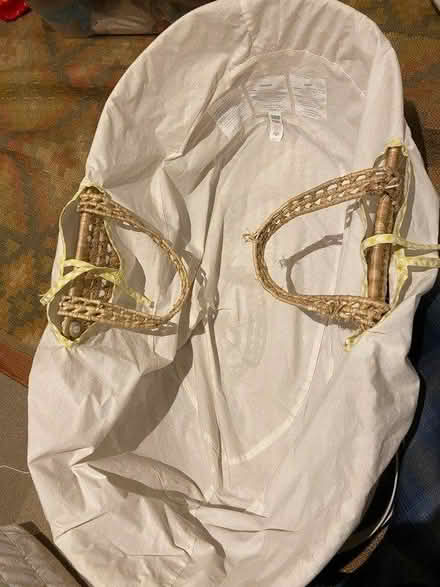 Photo of free Mamas and papas Moses basket (Brookwood GU24) #2