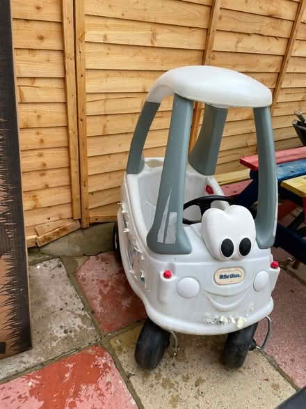 Photo of free Toy car (TN23) #1