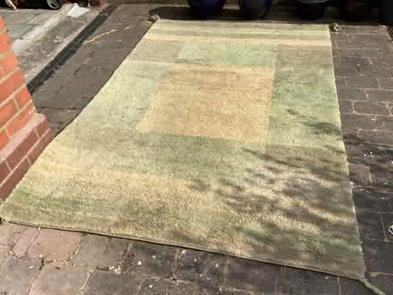 Photo of free Large green & beige Indian handspun wool rug 8 x 5 (BT10) #1