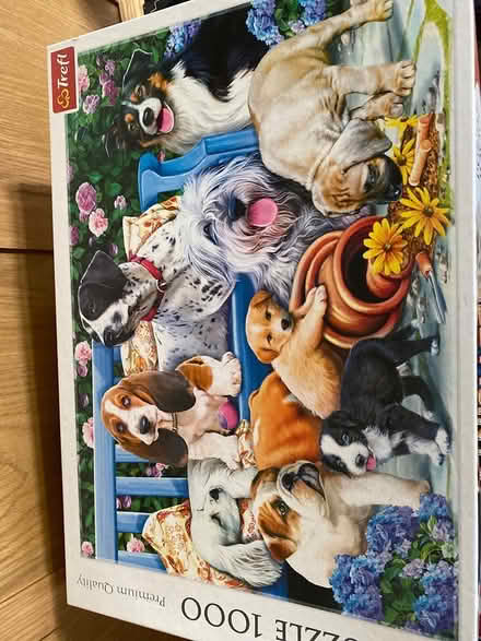 Photo of free 1000 piece puzzle (Kempshott) #1