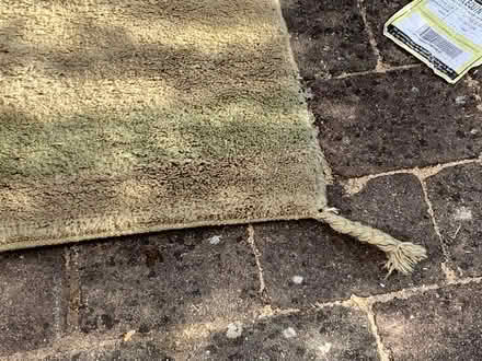 Photo of free Large green & beige Indian handspun wool rug 8 x 5 (BT10) #3