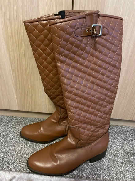 Photo of free Size 4.5 (DH2) #1
