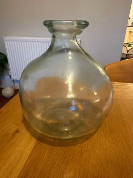 Photo of free Glass vase (Chelmsford CM1) #1