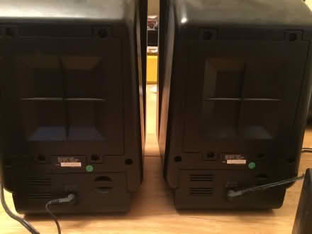 Photo of free Advent speakers (Springfield (Delco)) #2