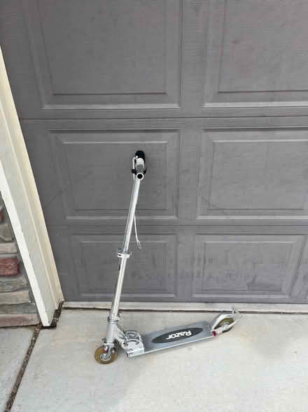 Photo of free Used Razor Scooter (Southwest Longmont) #2