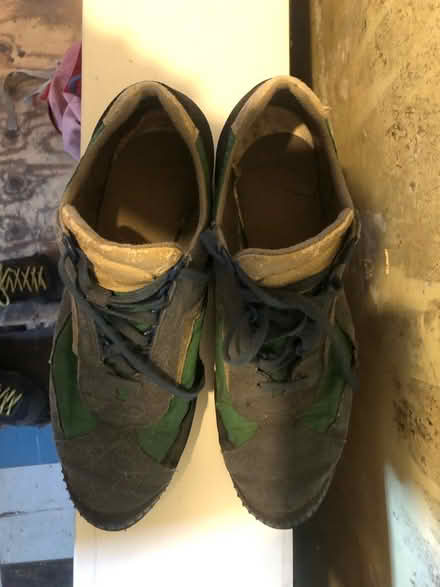 Photo of free ETA trainers (Wirksworth DE4) #3