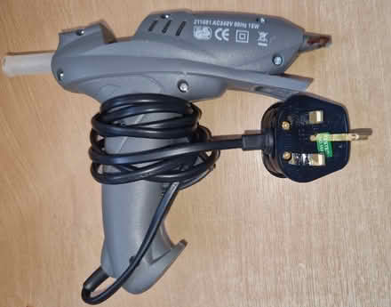 Photo of free Glue gun (Upper Parkstone BH14) #1