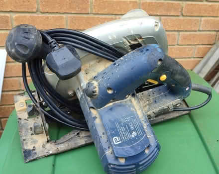 Photo of free Mains corded circular saw (Sherfield on Loddon, RG27 0) #1