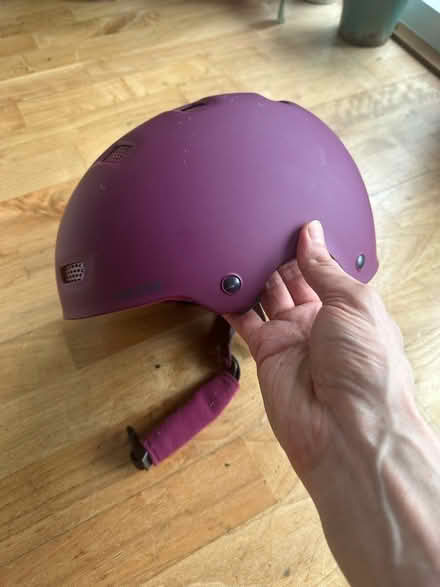 Photo of free Bike helmet (Canary Wharf, E14) #1