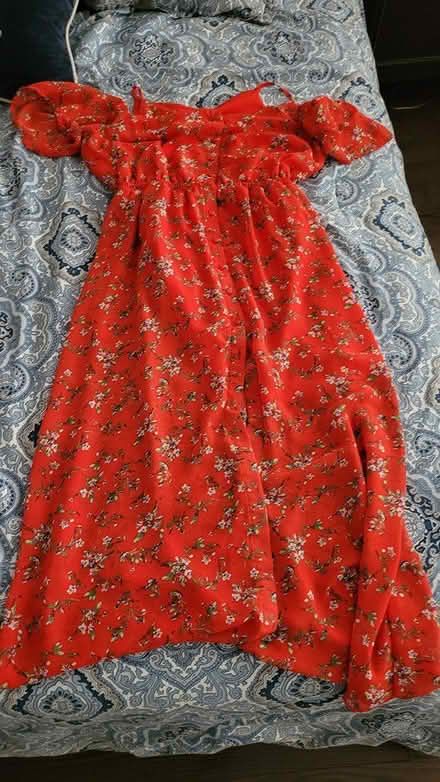 Photo of free Women clothes (Moodie Drive and Carling Ave) #3